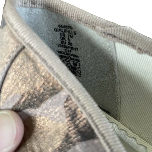 Lands’ End Light Sparkle Camouflage Ballet Flats with Bows - Size 7 (Women 8.5) - Picture 3 of 6